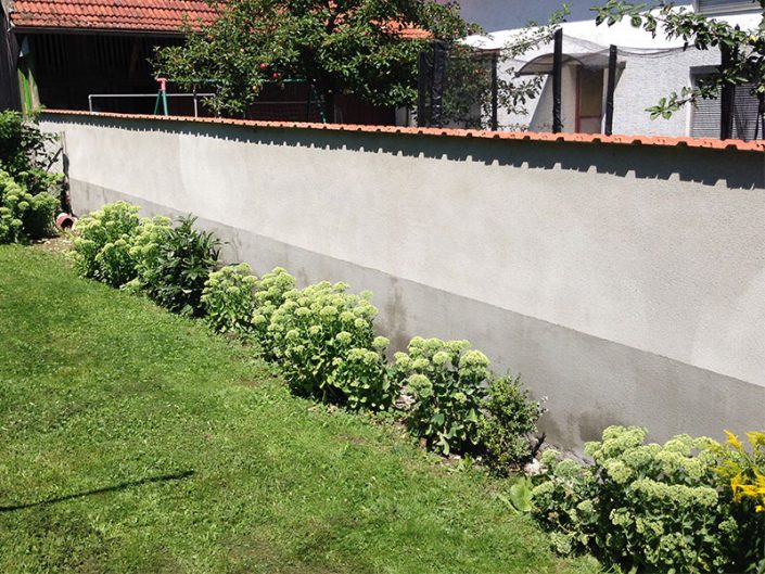 Fertige Gartenmauer